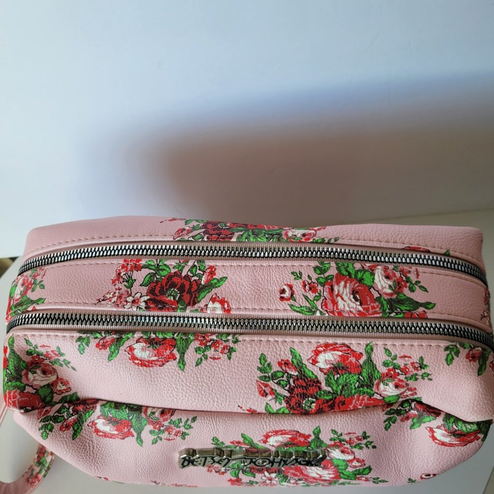 Betsey Johnson Large Double Zip Make Up Cosmetic Bag Pink Floral Red Roses - Picture 5 of 12